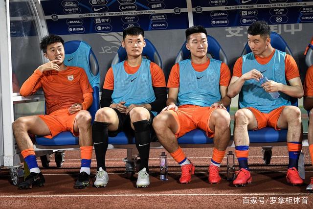 意超级杯上演米兰德比 红黑军团软肋或遭针对